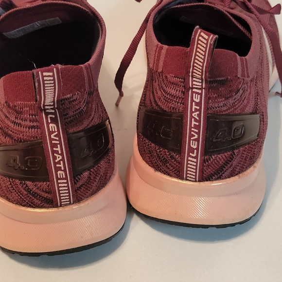 Brooks Levitate 4 Road Running Sneakers Size 8 Maroon / Pink - Picture 10 of 16